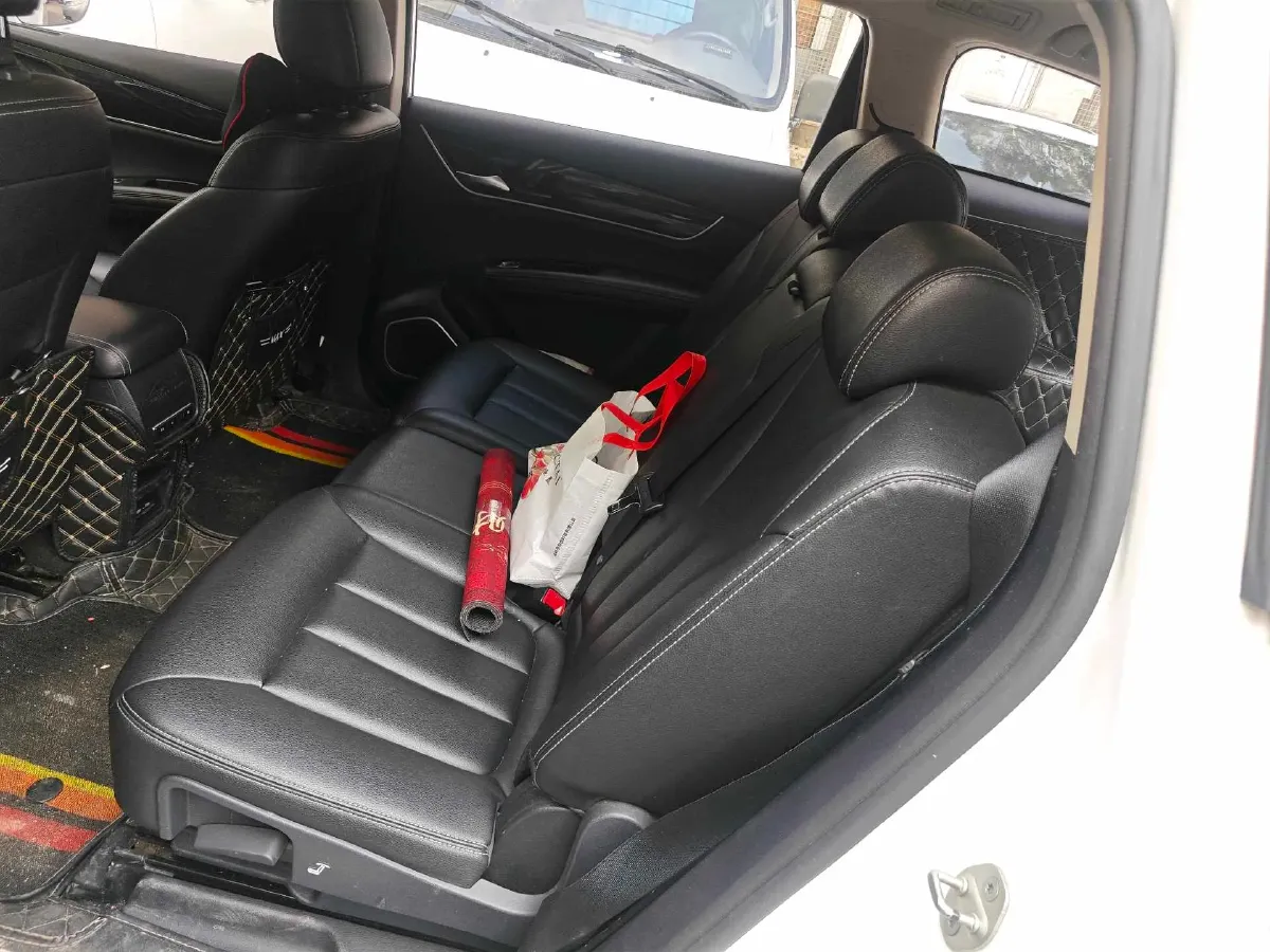 2017 BYD Song MAX 1.5T 154HP L4 6DCT,autocango,china used car exporter,china ev exporter,chinese used car exporter,chinese used ev exporter