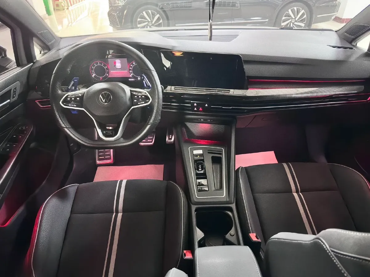 2021 Volkswagen Golf 1.4T 150HP L4 7DCT,autocango,china used car exporter,china ev exporter,chinese used car exporter,chinese used ev exporter