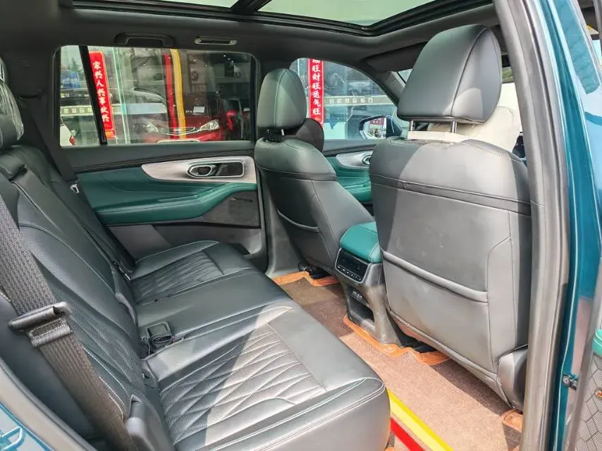 2022 GAC Trumpchi GS8 2.0T 252HP L4 8AT,autocango,china used car exporter,china ev exporter,chinese used car exporter,chinese used ev exporter