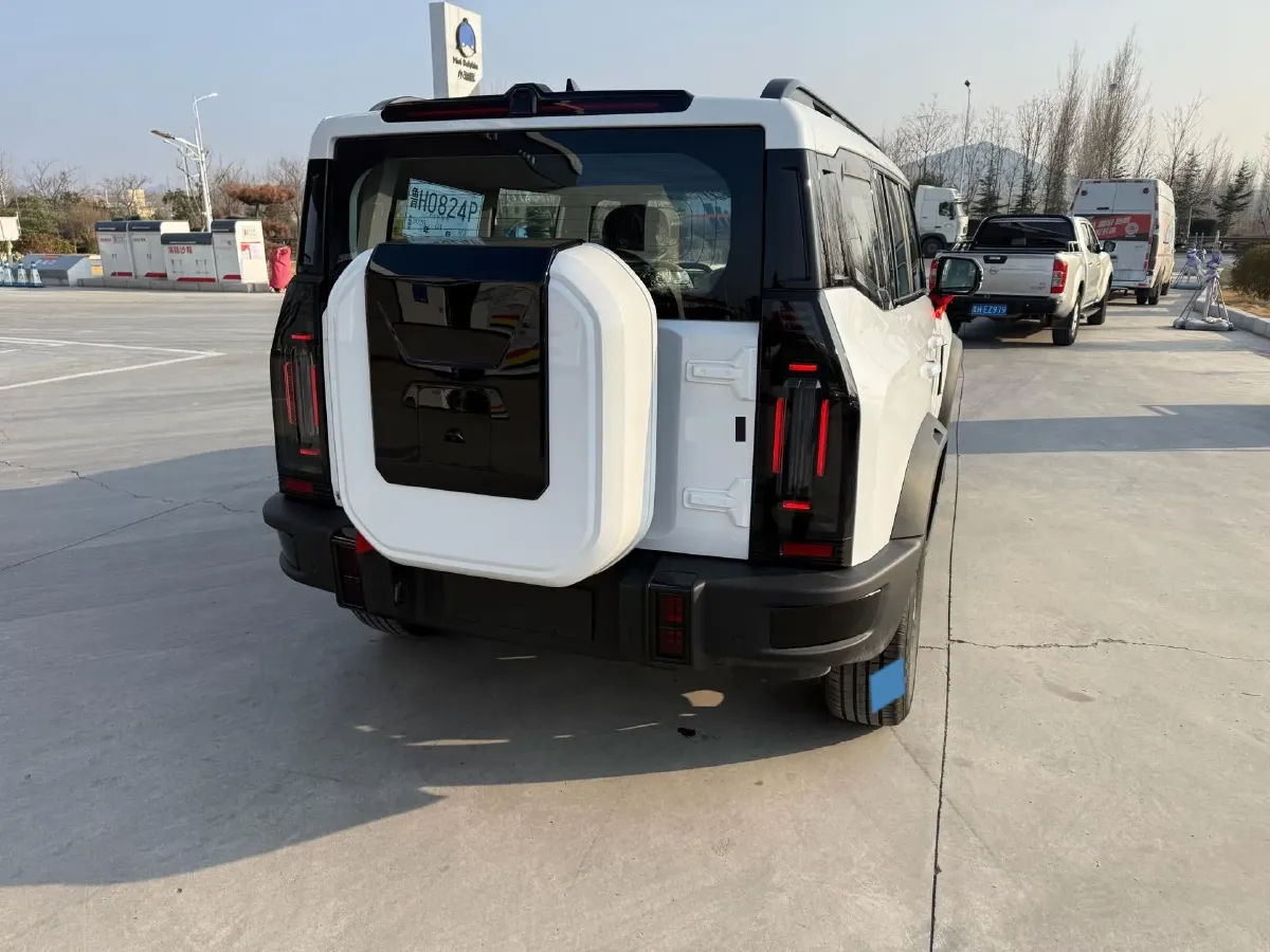 2025 Jetour Traveller 1.5T 184HP L4 7DCT,autocango,china used car exporter,china ev exporter,chinese used car exporter,chinese used ev exporter