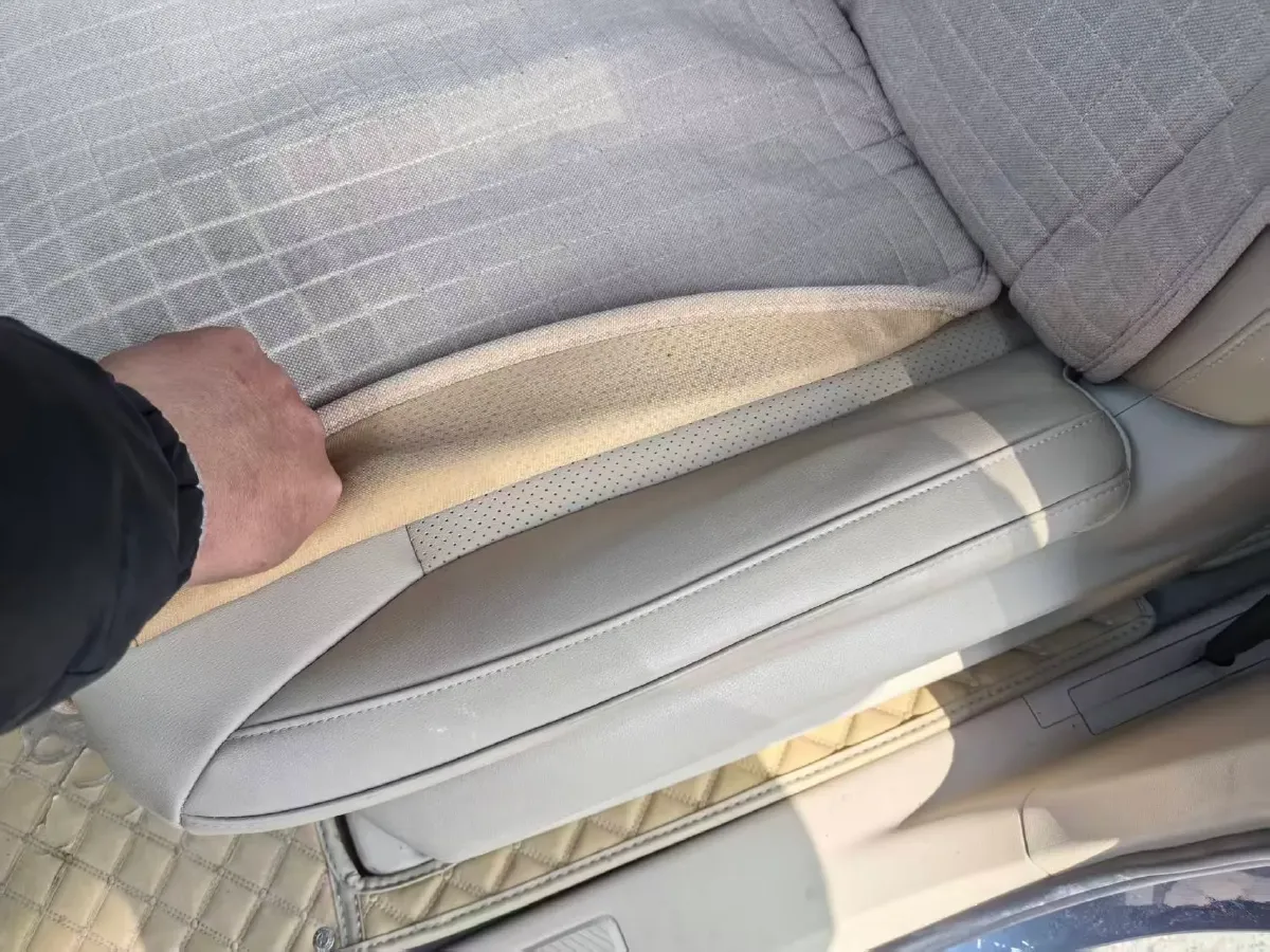 2020 WuLing KaiJie 1.5T 147HP L4 CVT,autocango,china used car exporter,china ev exporter,chinese used car exporter,chinese used ev exporter