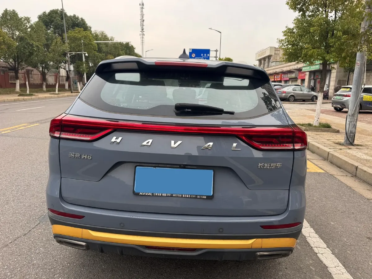 2021 Haval H6 1.5T 169HP L4 7DCT,autocango,china used car exporter,china ev exporter,chinese used car exporter,chinese used ev exporter
