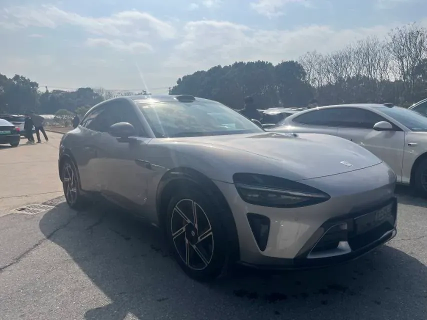 2025 MI YU7 BEV 101.7KWH,autocango,china used car exporter,china ev exporter,chinese used car exporter,chinese used ev exporter