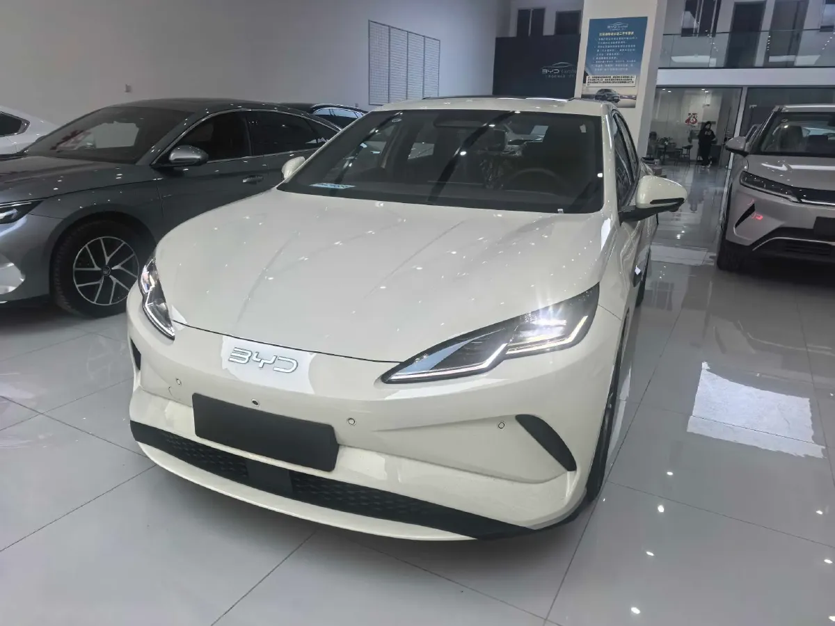 2025 BYD Seal06 BEV,autocango,china used car exporter,china ev exporter,chinese used car exporter,chinese used ev exporter