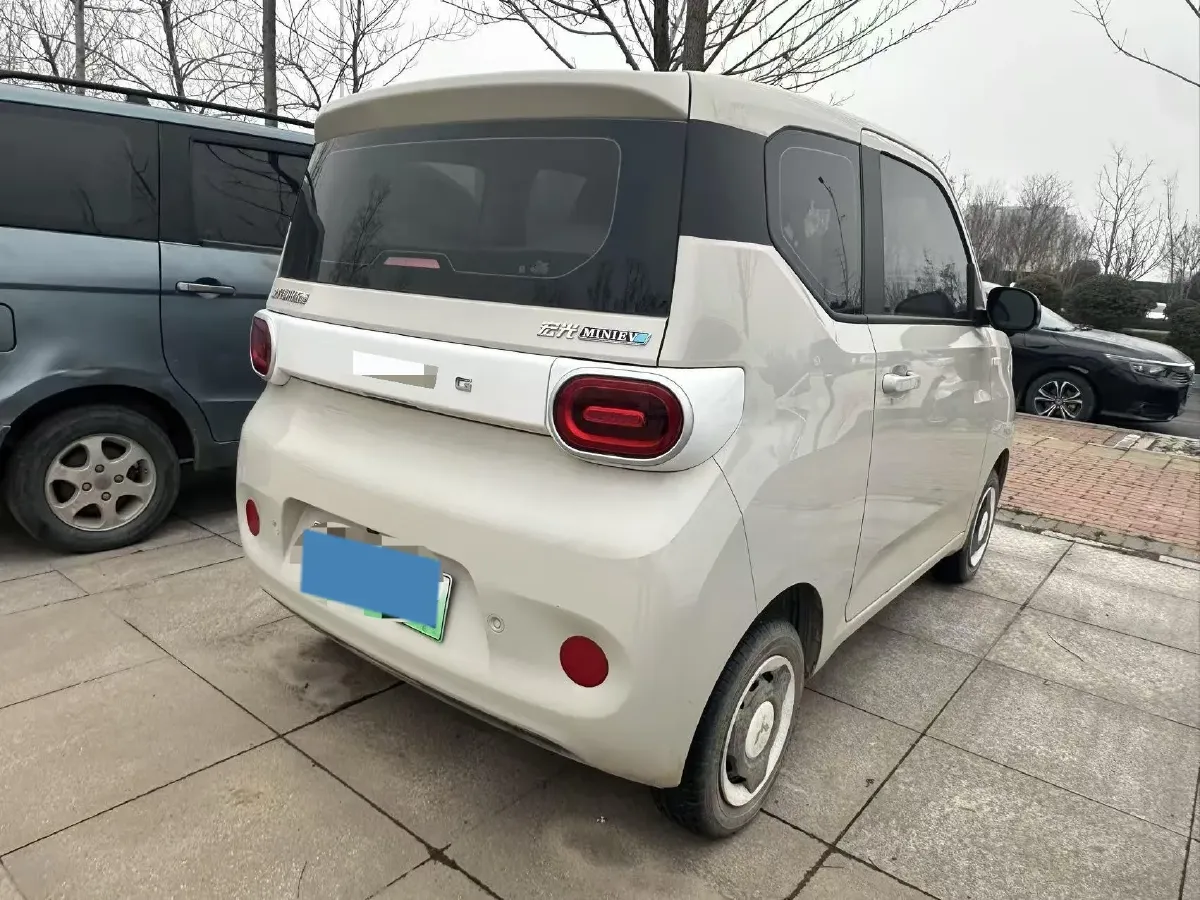 2024 WuLing HongGuang MINI EV BEV 17.3KWH,autocango,china used car exporter,china ev exporter,chinese used car exporter,chinese used ev exporter