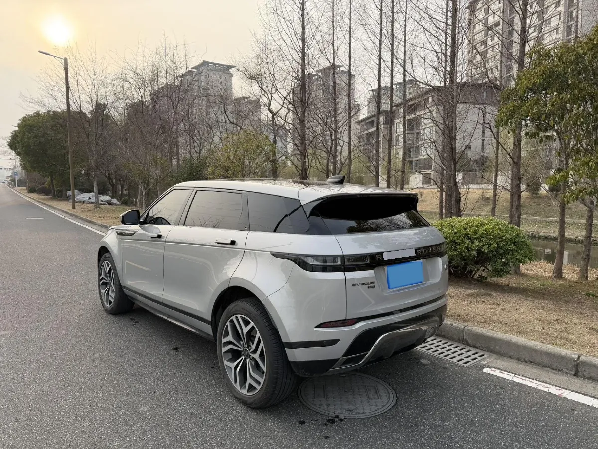 2022 Land Rover Range Rover Evoque 2.0T 249HP L4 9AT,autocango,china used car exporter,china ev exporter,chinese used car exporter,chinese used ev exporter