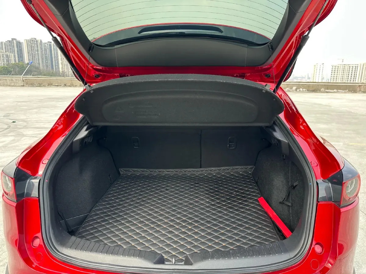 2020 Mazda CX-4 2.0L 158HP L4 6AT,autocango,china used car exporter,china ev exporter,chinese used car exporter,chinese used ev exporter