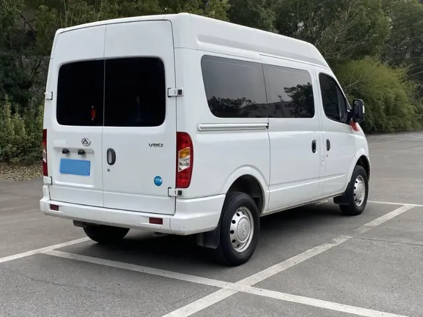 2021 MAXUS XinTu V80 2.0T 139HP L4 6MT,autocango,china used car exporter,china ev exporter,chinese used car exporter,chinese used ev exporter