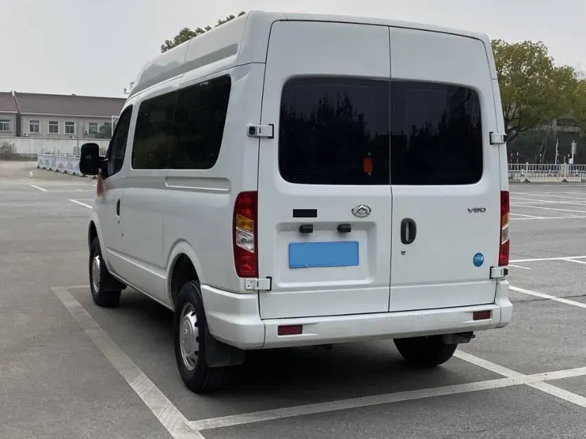 2021 MAXUS XinTu V80 2.0T 139HP L4 6MT,autocango,china used car exporter,china ev exporter,chinese used car exporter,chinese used ev exporter