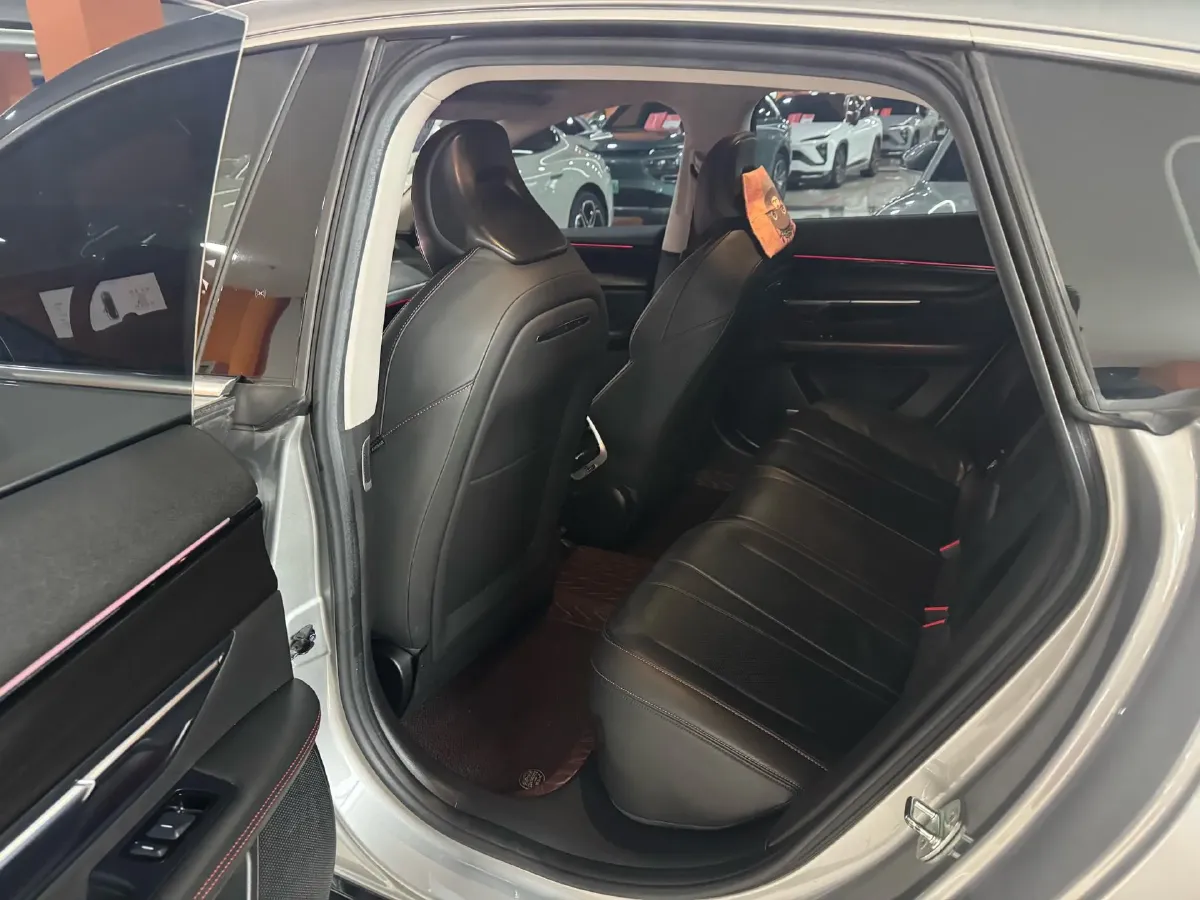 2022 DongFeng Forthing M7 2.0T 224HP L4 8AT,autocango,china used car exporter,china ev exporter,chinese used car exporter,chinese used ev exporter