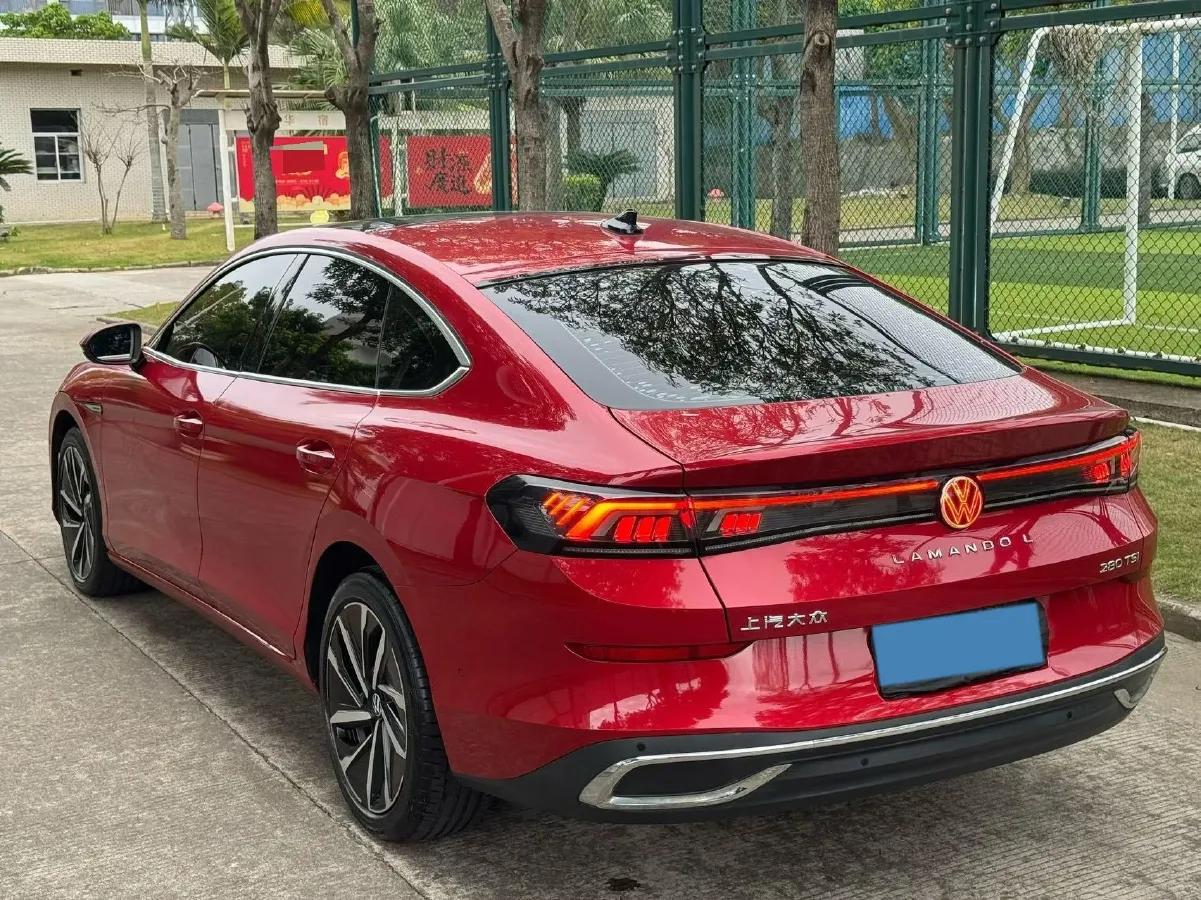 2022 Skoda Superb 2.0T 186HP L4 7DCT,autocango,china used car exporter,china ev exporter,chinese used car exporter,chinese used ev exporter