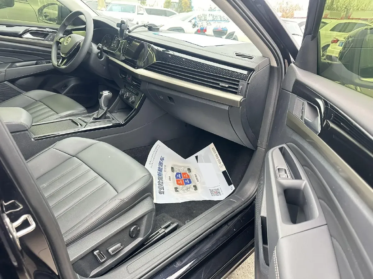 2020 Volkswagen Passat 1.4T 150HP L4 7DCT,autocango,china used car exporter,china ev exporter,chinese used car exporter,chinese used ev exporter