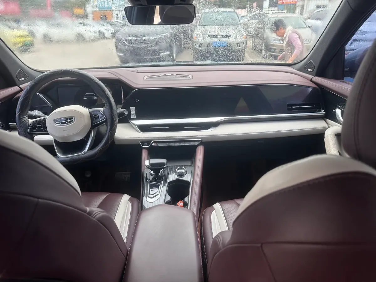 2021 Geely Monjaro 2.0T 238HP L4 8AT,autocango,china used car exporter,china ev exporter,chinese used car exporter,chinese used ev exporter