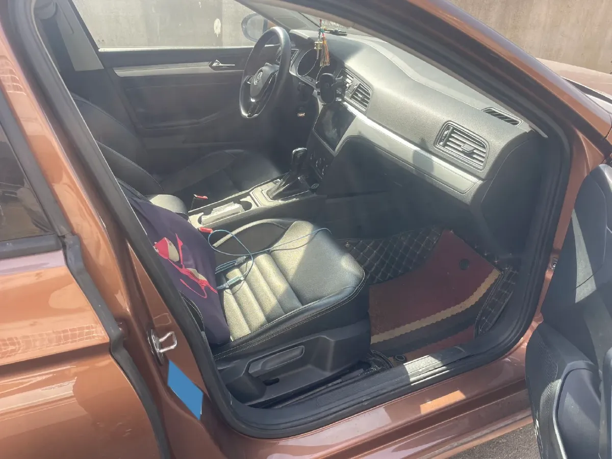 2018 Volkswagen Lamando 1.4T 131HP L4 7DCT,autocango,china used car exporter,china ev exporter,chinese used car exporter,chinese used ev exporter