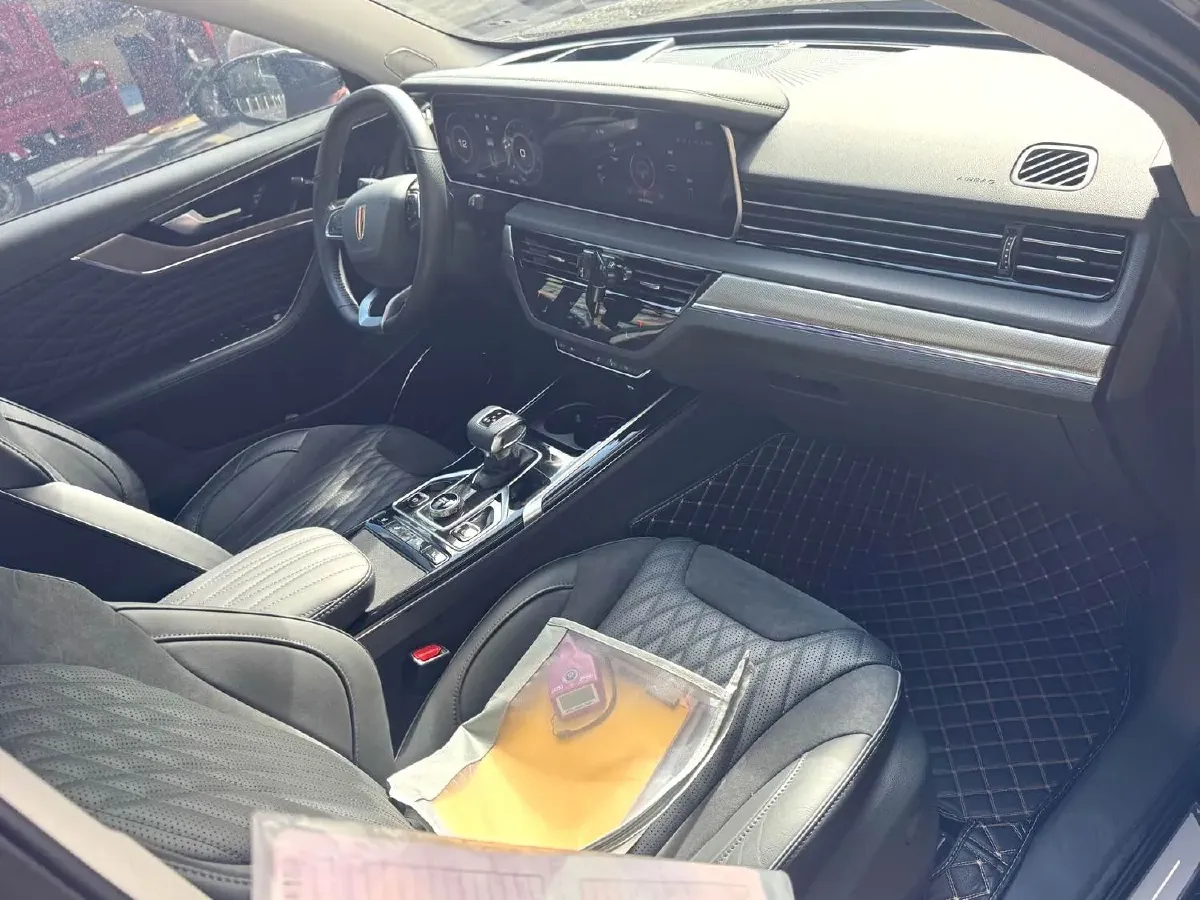 2022 HongQi HS5 2.0T 224HP L4 6AT,autocango,china used car exporter,china ev exporter,chinese used car exporter,chinese used ev exporter