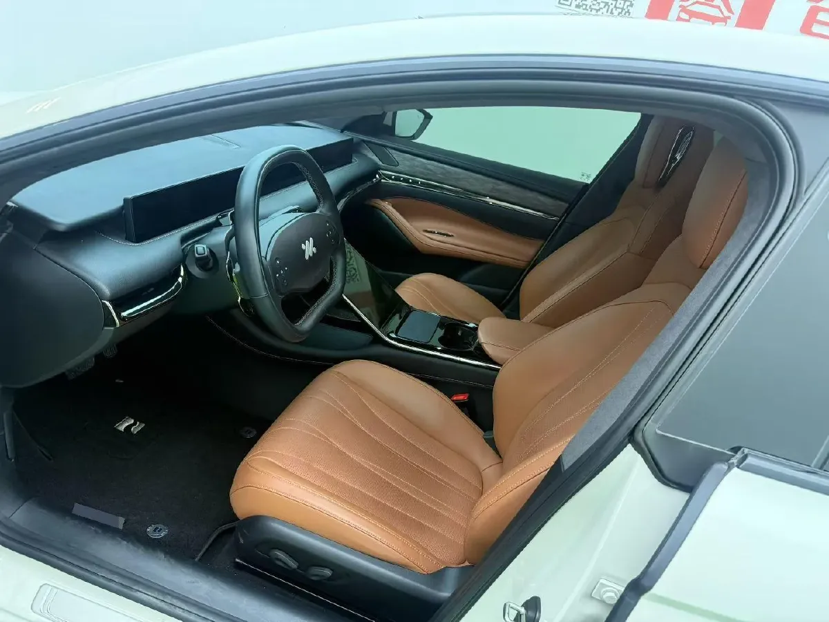 2022 IM L7 BEV 90KWH,autocango,china used car exporter,china ev exporter,chinese used car exporter,chinese used ev exporter