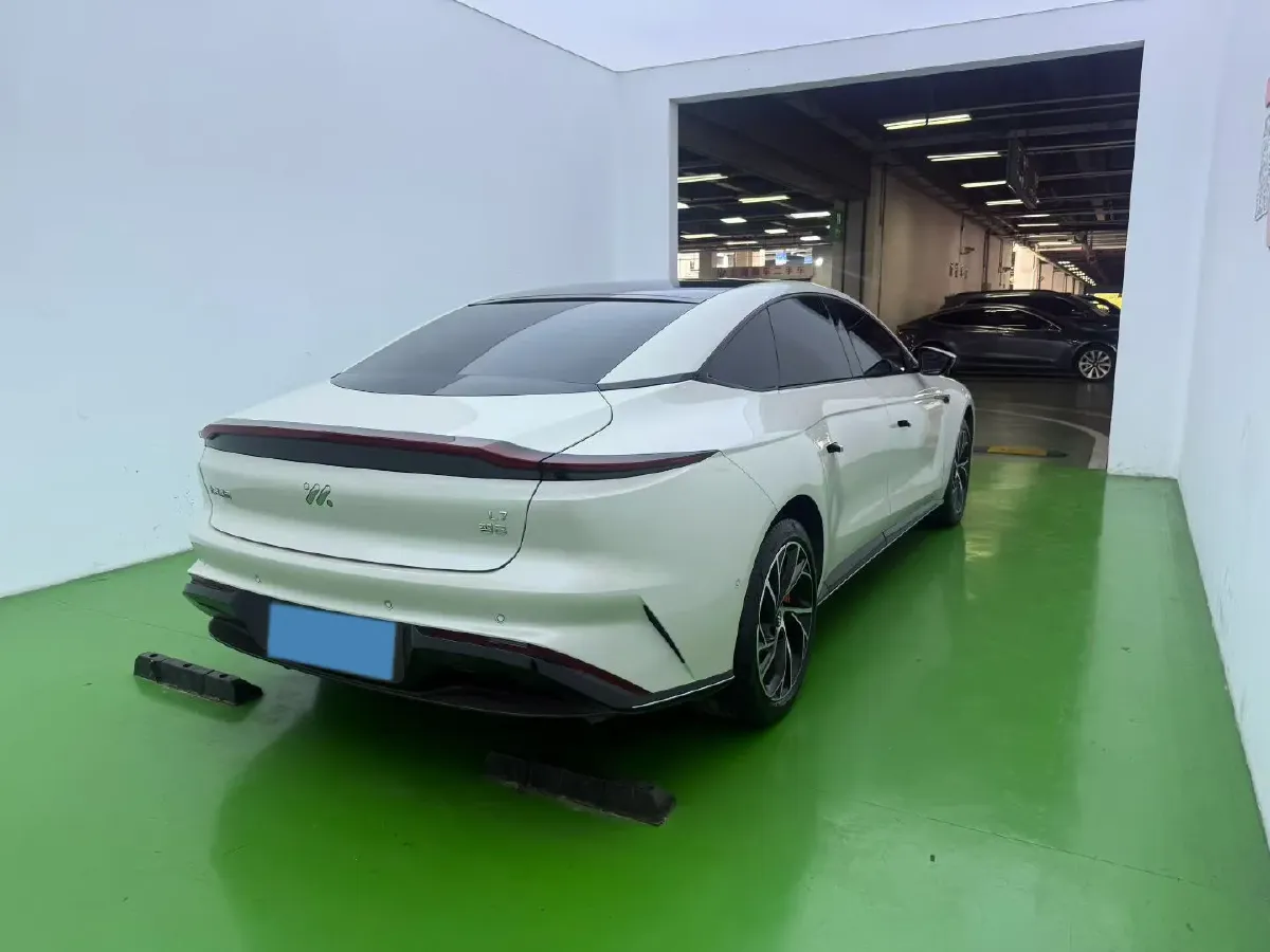2022 IM L7 BEV 90KWH,autocango,china used car exporter,china ev exporter,chinese used car exporter,chinese used ev exporter