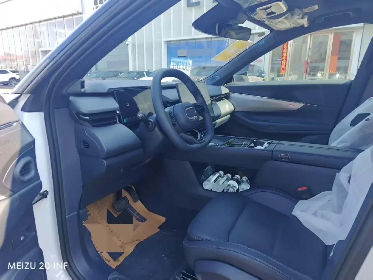 2026 LYNK&CO 08 EM-P 1.5T 163HP L4 3DHT PHEV,autocango,china used car exporter,china ev exporter,chinese used car exporter,chinese used ev exporter