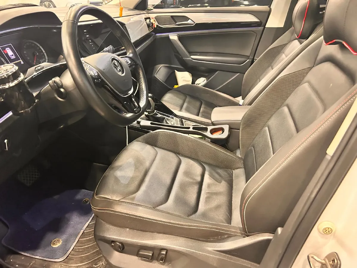 2021 Volkswagen Tayron 2.0T 186HP L4 7DCT,autocango,china used car exporter,china ev exporter,chinese used car exporter,chinese used ev exporter