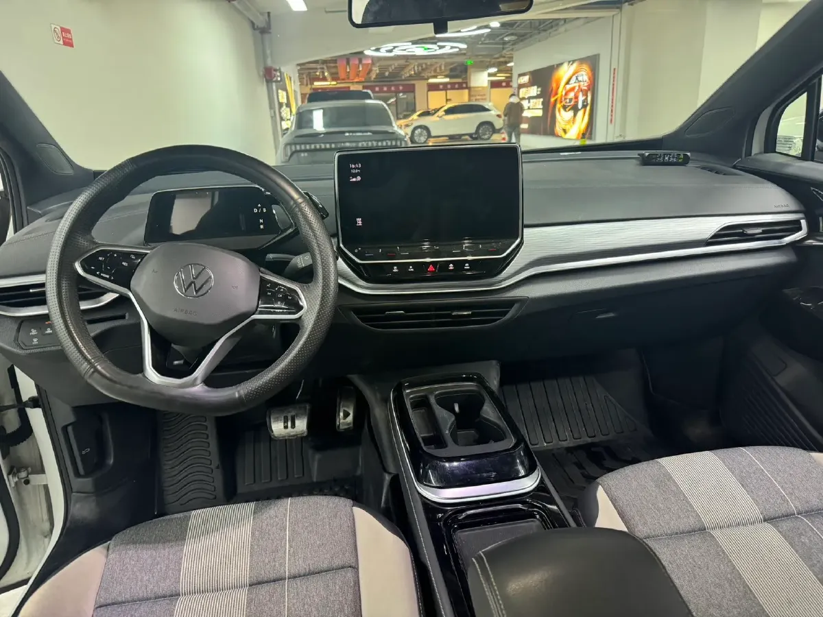 2022 Chevrolet Menlo BEV 61.1KWH,autocango,china used car exporter,china ev exporter,chinese used car exporter,chinese used ev exporter