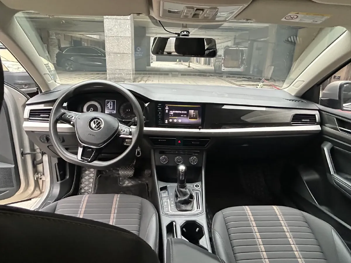 2021 Volkswagen Lavida 1.4T 150HP L4 7DCT,autocango,china used car exporter,china ev exporter,chinese used car exporter,chinese used ev exporter