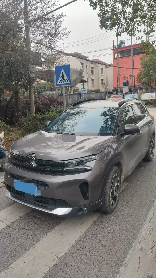 2023 Citroen C5 Aircross 1.6T 175HP L4 8AT,autocango,china used car exporter,china ev exporter,chinese used car exporter,chinese used ev exporter