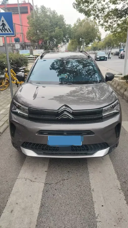 2023 Citroen C5 Aircross 1.6T 175HP L4 8AT,autocango,china used car exporter,china ev exporter,chinese used car exporter,chinese used ev exporter