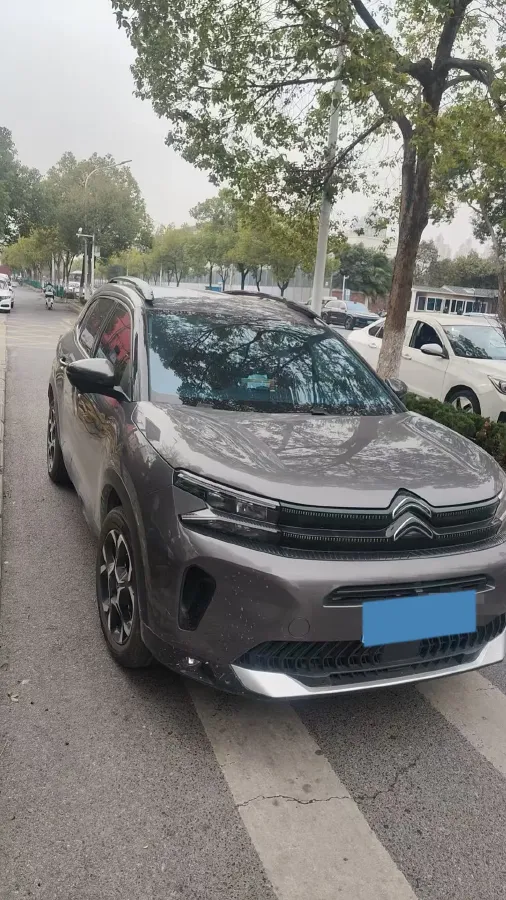 2023 Citroen C5 Aircross 1.6T 175HP L4 8AT,autocango,china used car exporter,china ev exporter,chinese used car exporter,chinese used ev exporter