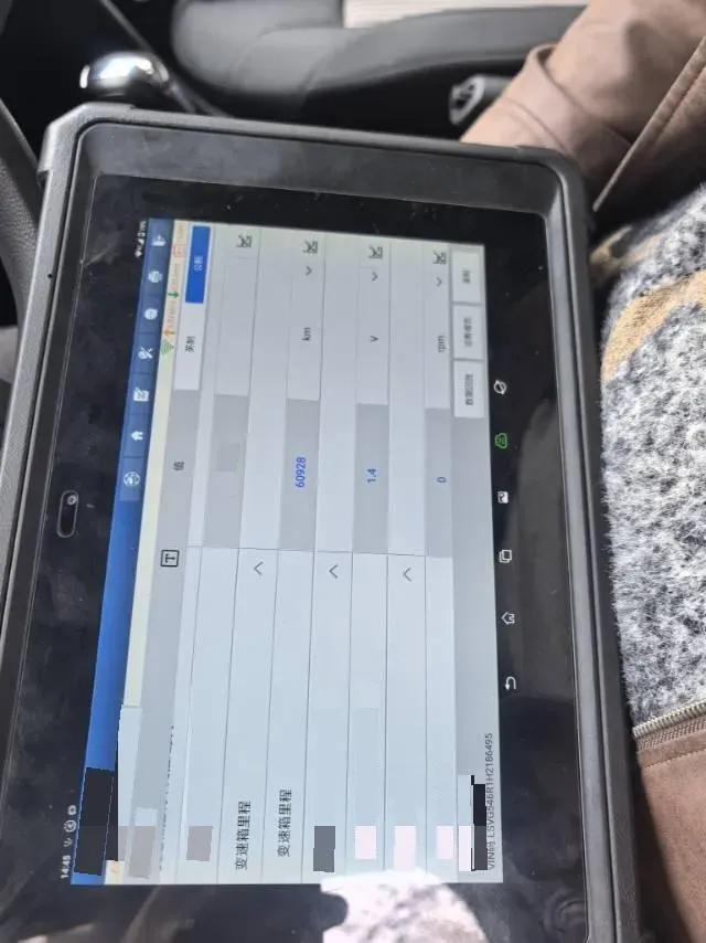 2016 Volkswagen Polo 1.4L 90HP L4 6AT,autocango,china used car exporter,china ev exporter,chinese used car exporter,chinese used ev exporter