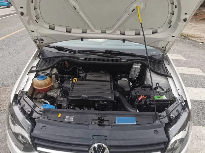 2016 Volkswagen Polo 1.4L 90HP L4 6AT,autocango,china used car exporter,china ev exporter,chinese used car exporter,chinese used ev exporter