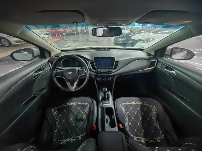 2019 Chevrolet Cavalier 1.5L 113HP L4 5MT,autocango,china used car exporter,china ev exporter,chinese used car exporter,chinese used ev exporter