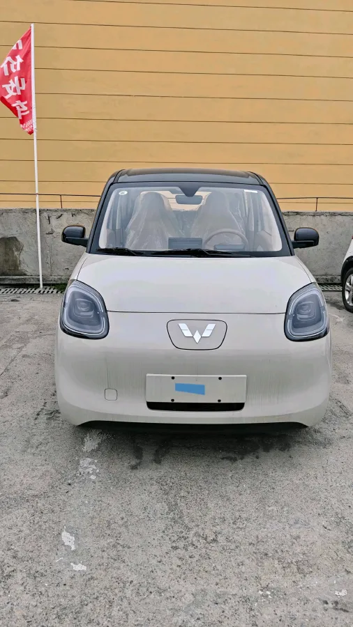2025 WuLing HongGuang MINI EV BEV 16.2KWH,autocango,china used car exporter,china ev exporter,chinese used car exporter,chinese used ev exporter