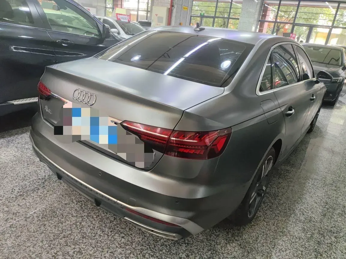 2020 Audi A4L 2.0T 190HP L4 7DCT,autocango,china used car exporter,china ev exporter,chinese used car exporter,chinese used ev exporter