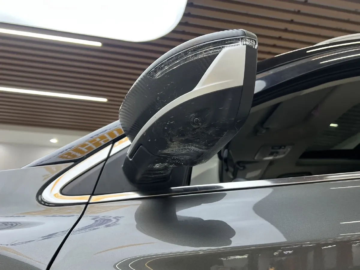 2021 Geely Coolray 1.4T 141HP L4 6DCT,autocango,china used car exporter,china ev exporter,chinese used car exporter,chinese used ev exporter
