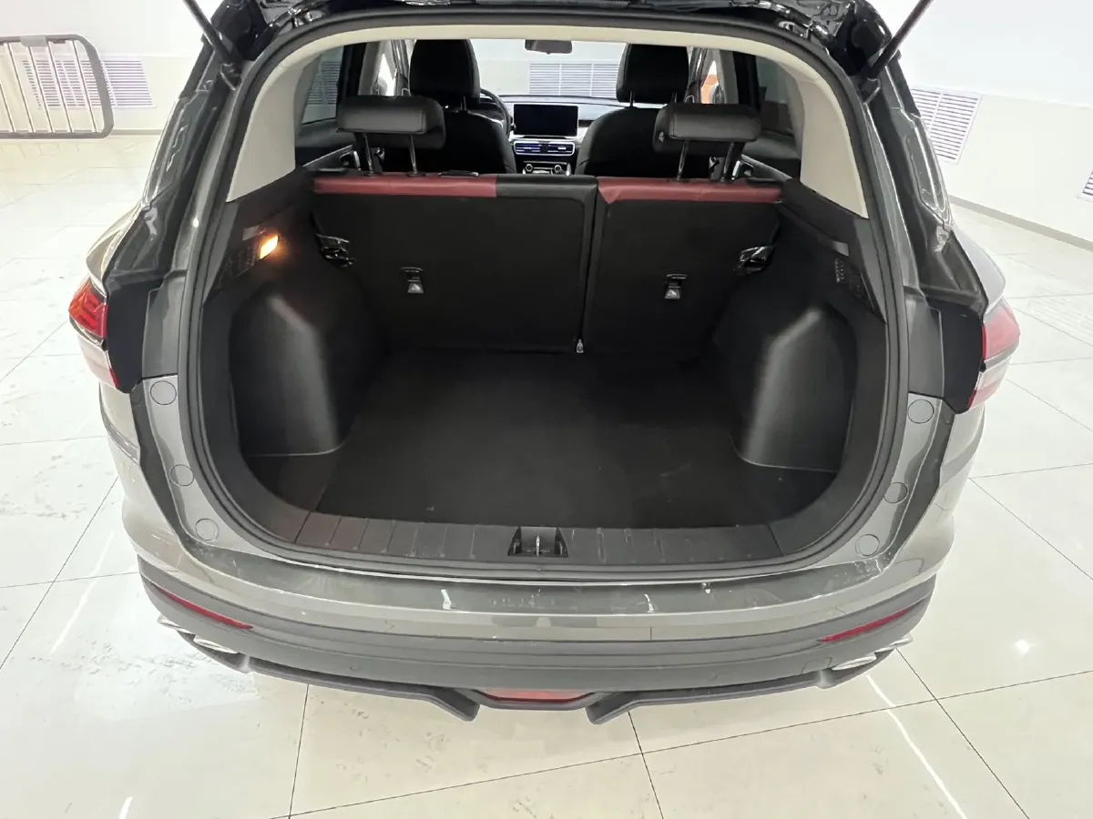 2021 Geely Coolray 1.4T 141HP L4 6DCT,autocango,china used car exporter,china ev exporter,chinese used car exporter,chinese used ev exporter