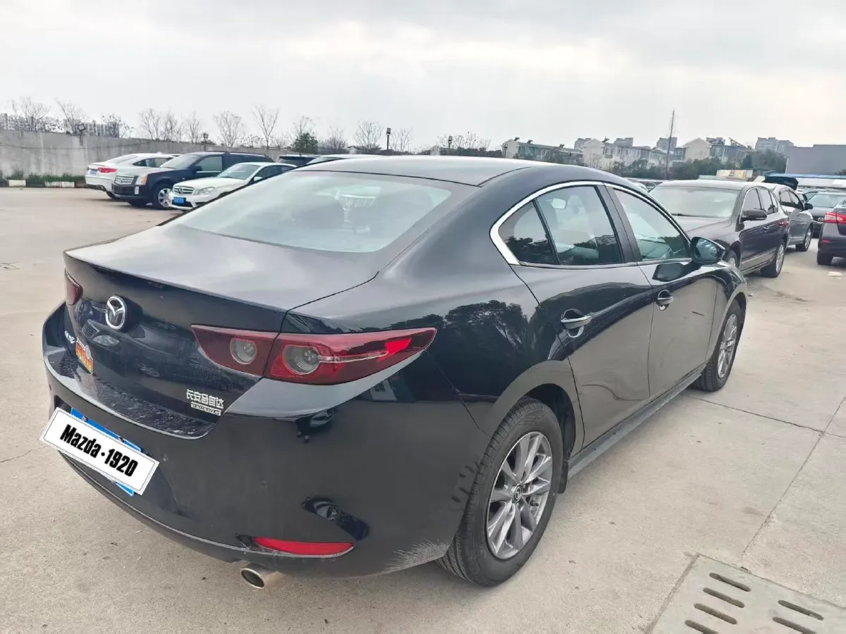 2023 Mazda 3 Axela 1.5L 117HP L4 6MT,autocango,china used car exporter,china ev exporter,chinese used car exporter,chinese used ev exporter