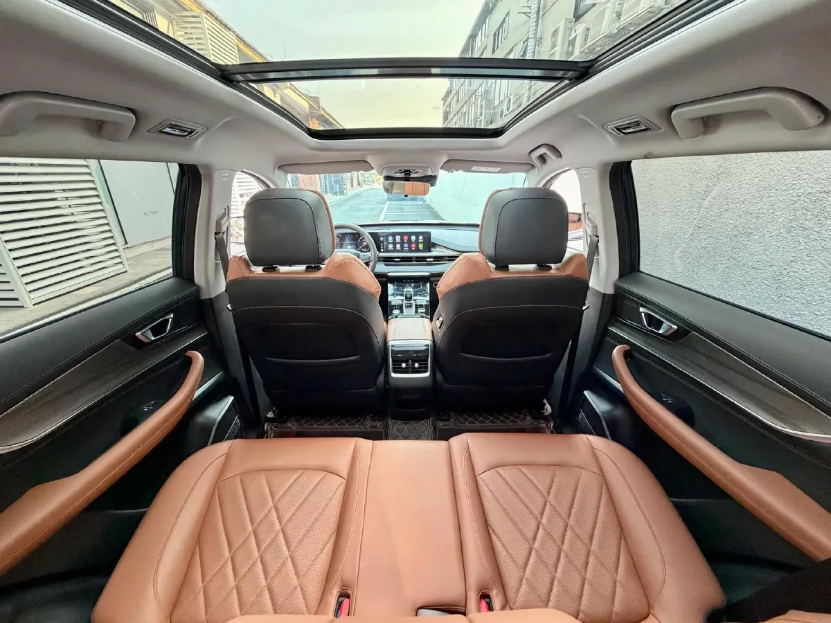 2022 Volkswagen T-Cross 1.5L 113HP L4 6AT,autocango,china used car exporter,china ev exporter,chinese used car exporter,chinese used ev exporter