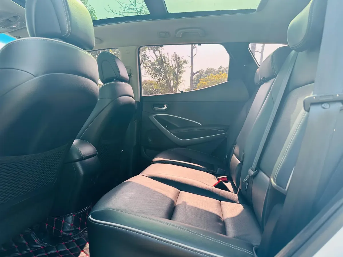 2017 Hyundai Santafe 2.0T 245HP L4 6AT,autocango,china used car exporter,china ev exporter,chinese used car exporter,chinese used ev exporter