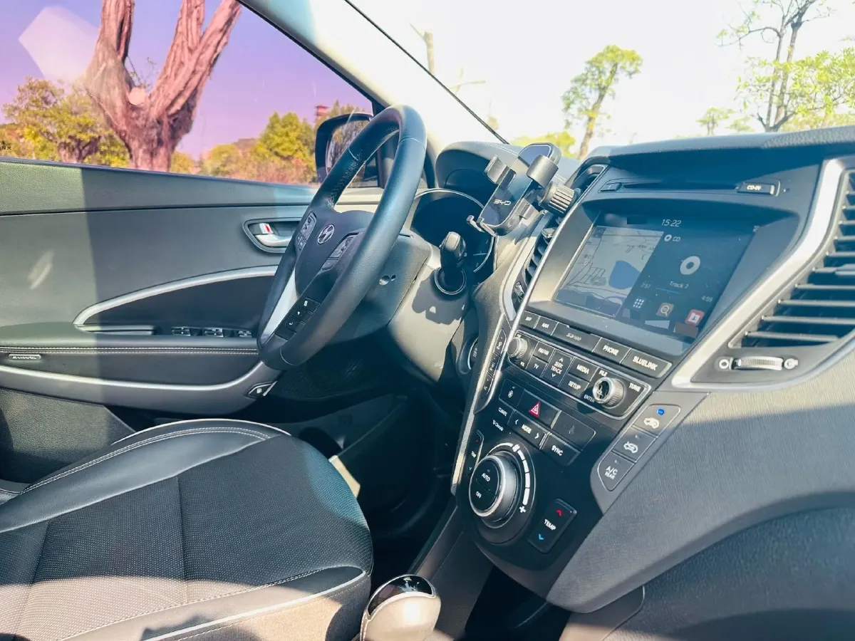 2017 Hyundai Santafe 2.0T 245HP L4 6AT,autocango,china used car exporter,china ev exporter,chinese used car exporter,chinese used ev exporter