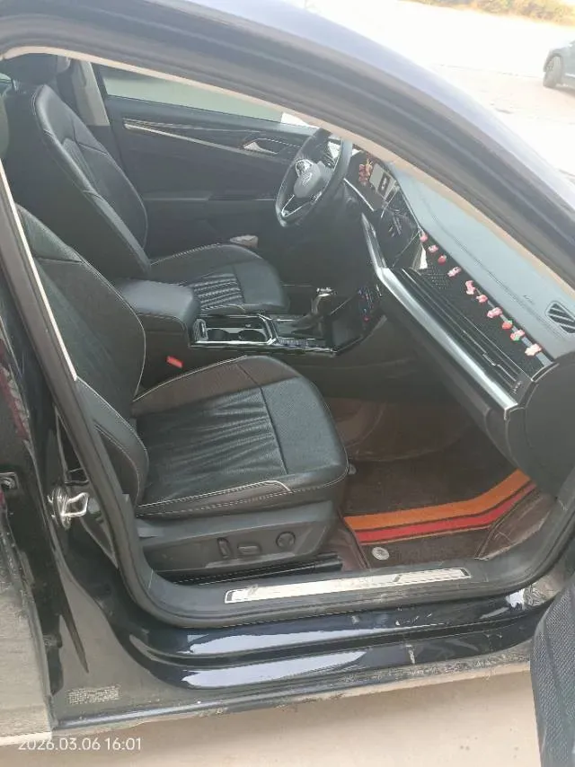 2022 Xpeng P7 BEV 60.2KWH,autocango,china used car exporter,china ev exporter,chinese used car exporter,chinese used ev exporter