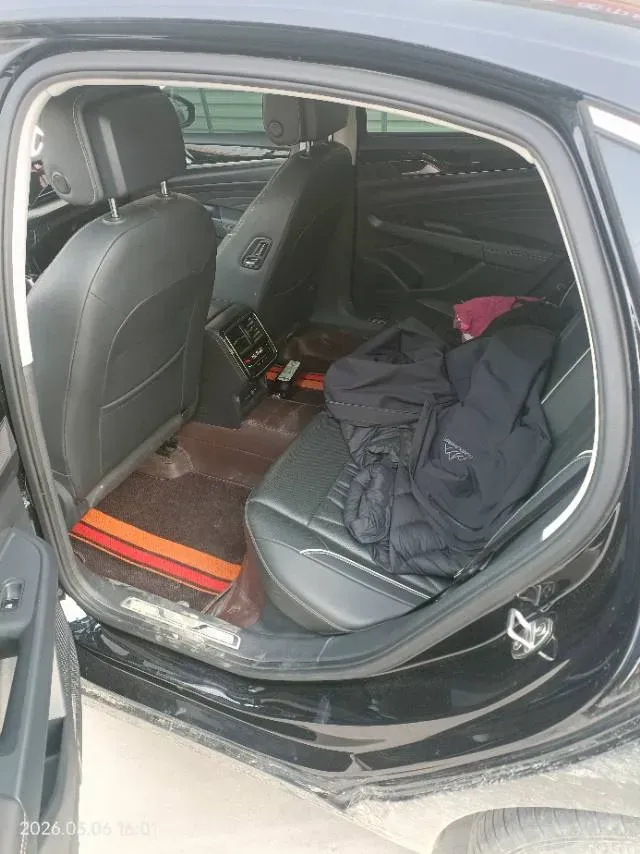 2022 Xpeng P7 BEV 60.2KWH,autocango,china used car exporter,china ev exporter,chinese used car exporter,chinese used ev exporter