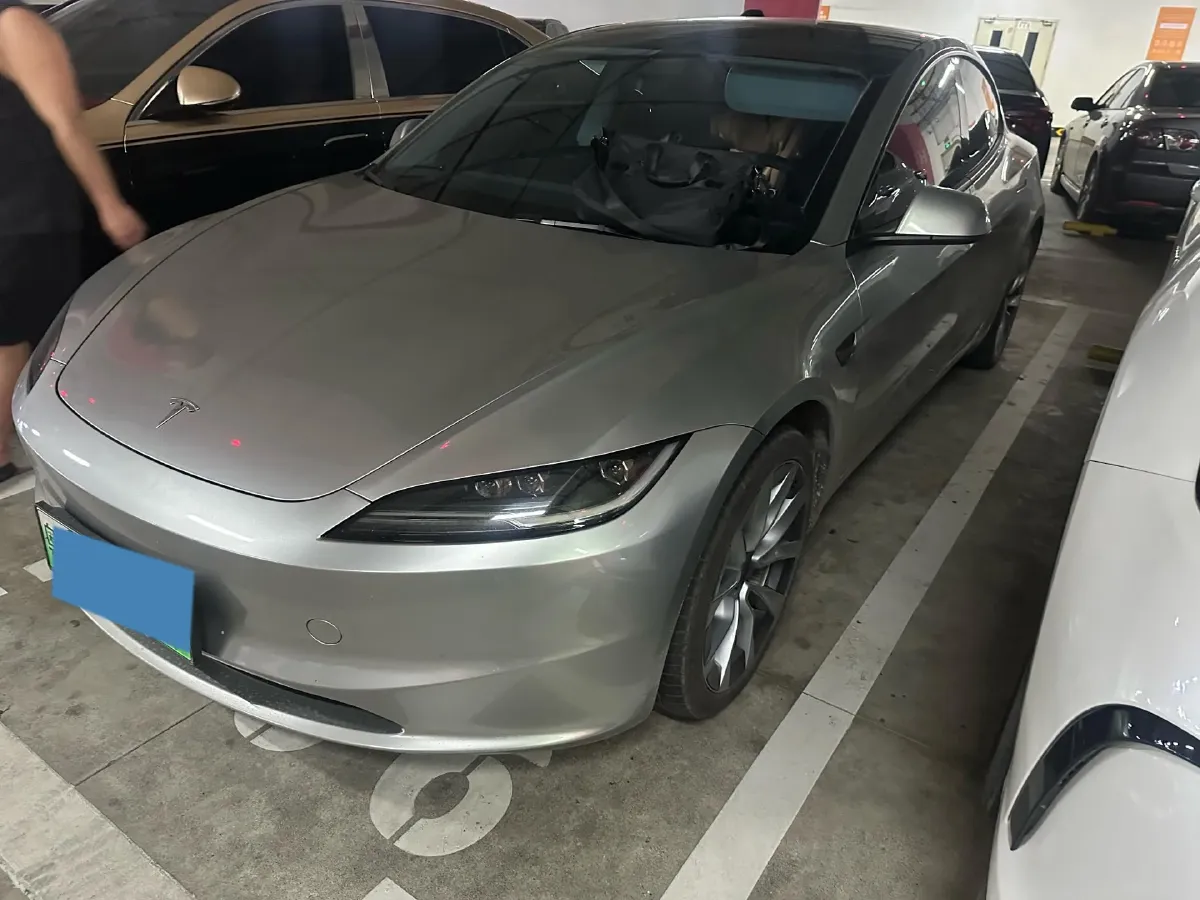 2023 Buick EnvisionPlus 2.0T 237HP L4 9AT,autocango,china used car exporter,china ev exporter,chinese used car exporter,chinese used ev exporter