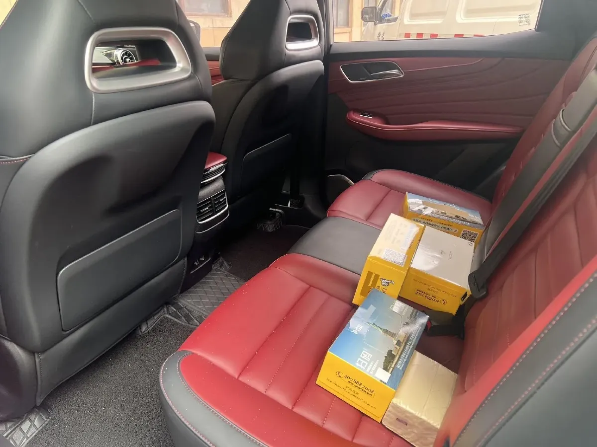 2019 MG HS 2.0T 231HP L4 6DCT,autocango,china used car exporter,china ev exporter,chinese used car exporter,chinese used ev exporter