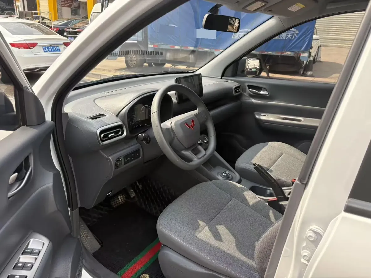 2025 WuLing HongGuang New Energy REEV 99HP REEV,autocango,china used car exporter,china ev exporter,chinese used car exporter,chinese used ev exporter