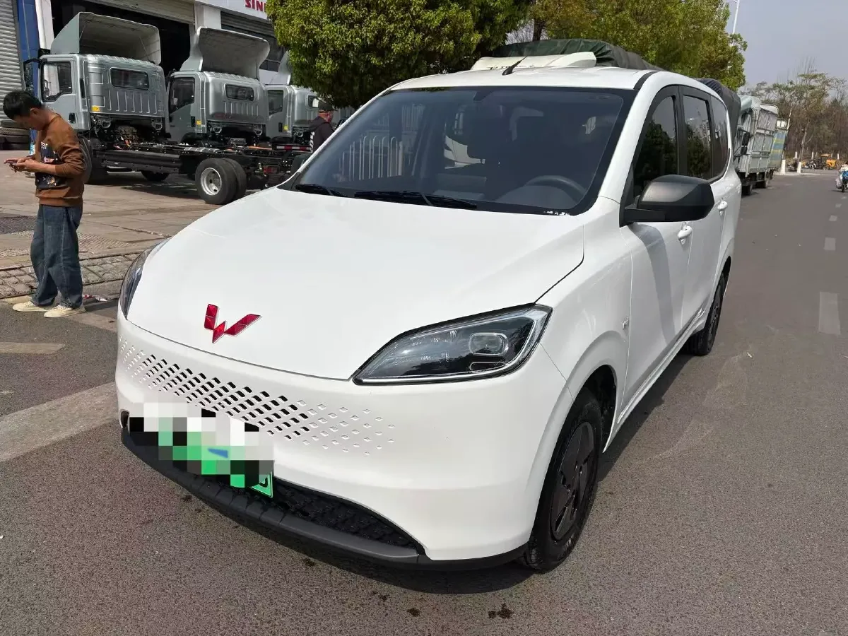 2025 WuLing HongGuang New Energy REEV 99HP REEV,autocango,china used car exporter,china ev exporter,chinese used car exporter,chinese used ev exporter