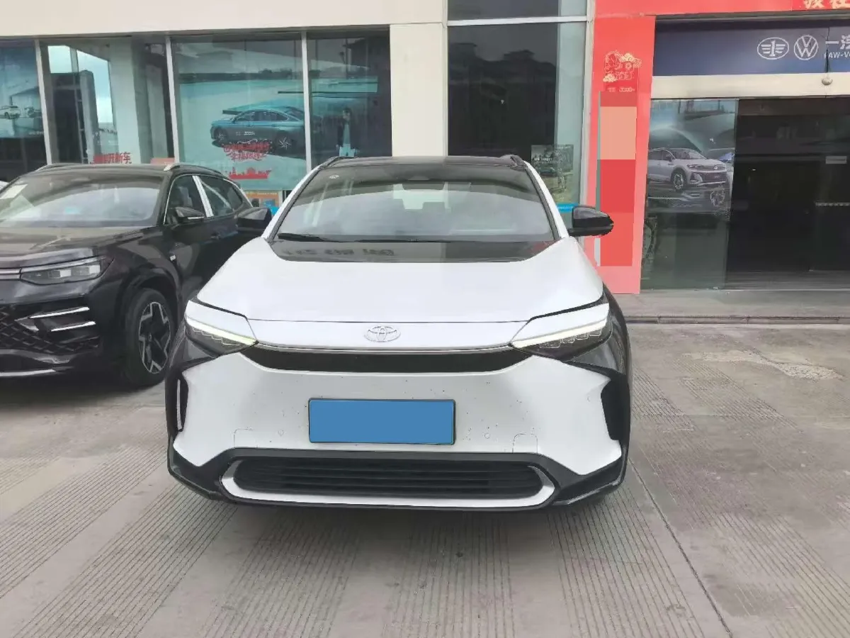 2022 Toyota bZ4X BEV 66.7KWH,autocango,china used car exporter,china ev exporter,chinese used car exporter,chinese used ev exporter