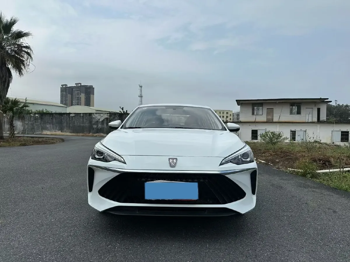 2023 Roewe i5 1.5L 129HP L4 CVT,autocango,china used car exporter,china ev exporter,chinese used car exporter,chinese used ev exporter