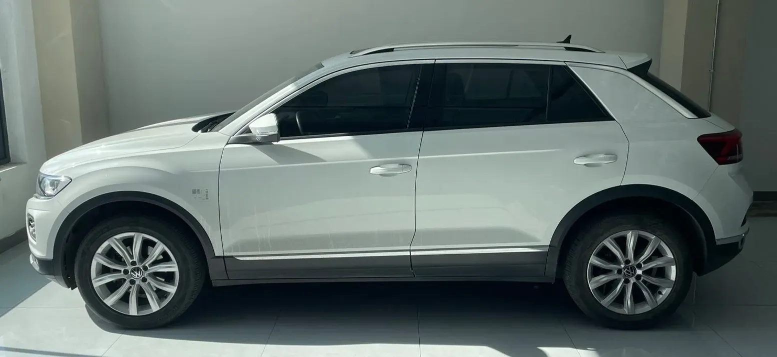 2021 Volkswagen T-Roc 1.4T 150HP L4 7DCT,autocango,china used car exporter,china ev exporter,chinese used car exporter,chinese used ev exporter