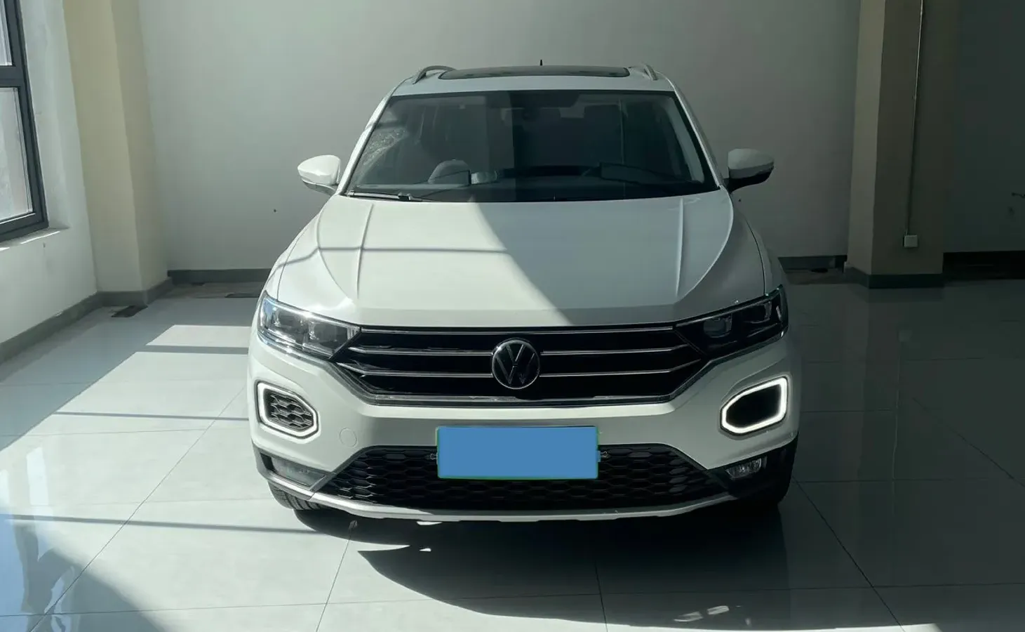 2021 Volkswagen T-Roc 1.4T 150HP L4 7DCT,autocango,china used car exporter,china ev exporter,chinese used car exporter,chinese used ev exporter