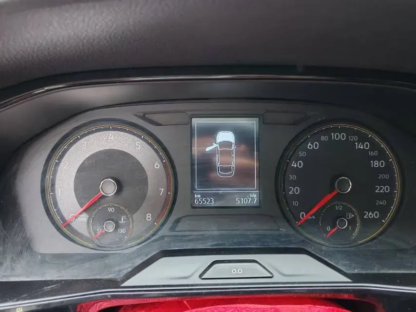 2019 Volkswagen Lavida 1.5L 113HP L4 5MT,autocango,china used car exporter,china ev exporter,chinese used car exporter,chinese used ev exporter